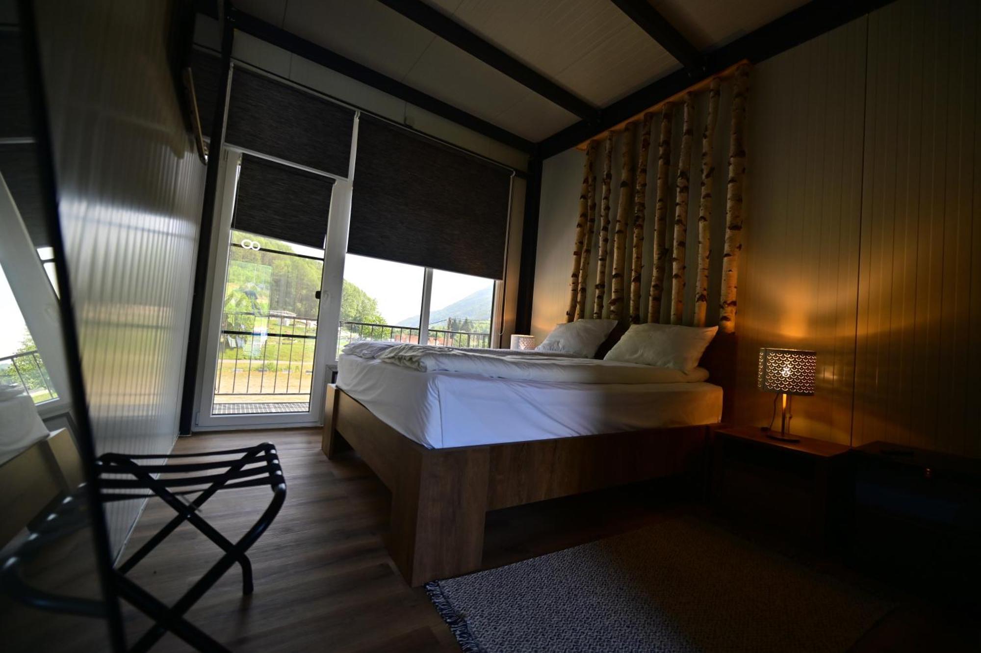 La Izvor Apartment Sadu